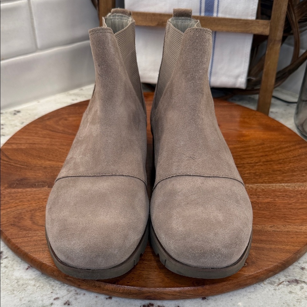 Sorel Women's Harlow Chelsea Boot